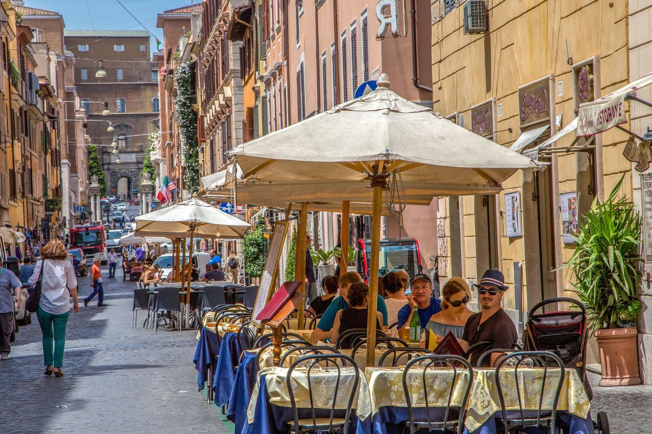 Borgo Pio Charme Apartment Rome Bagian luar foto